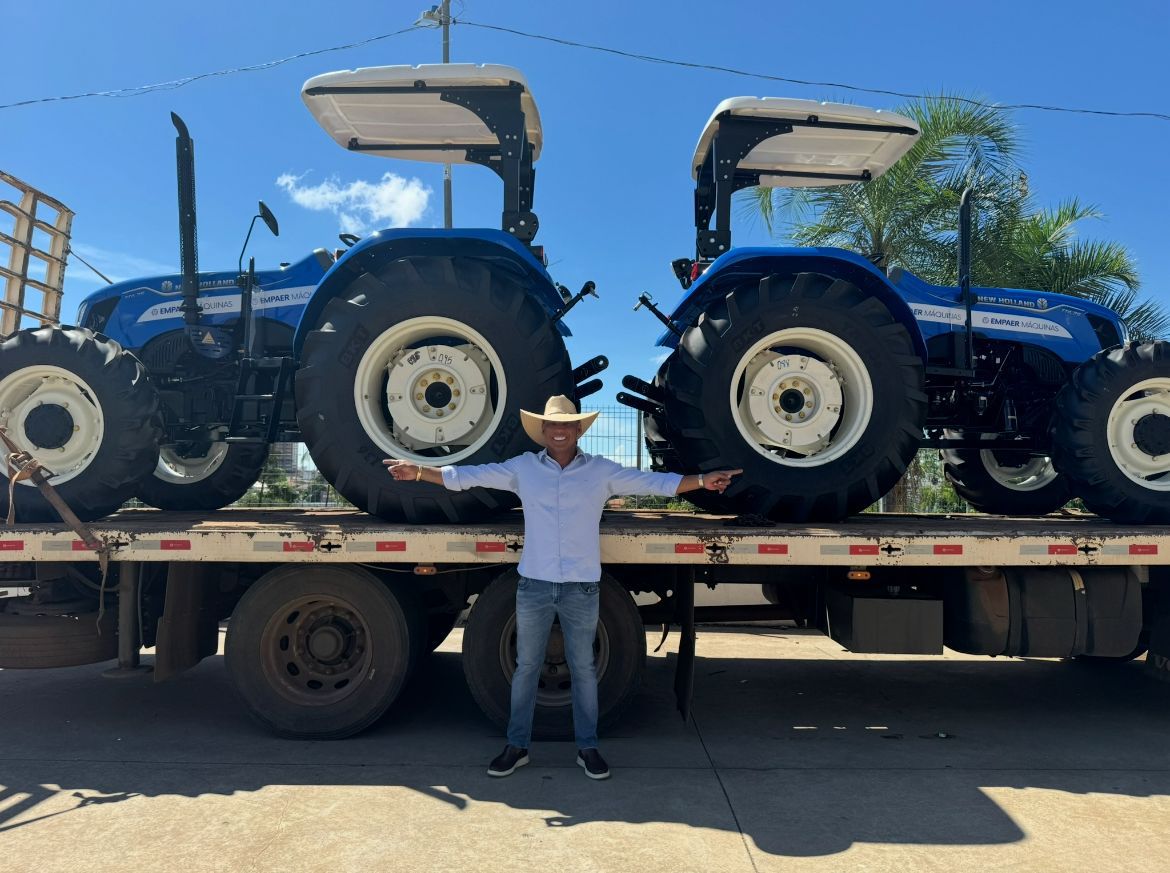 Juca do Guaraná viabiliza trator para atender agricultura familiar em Vila Rica